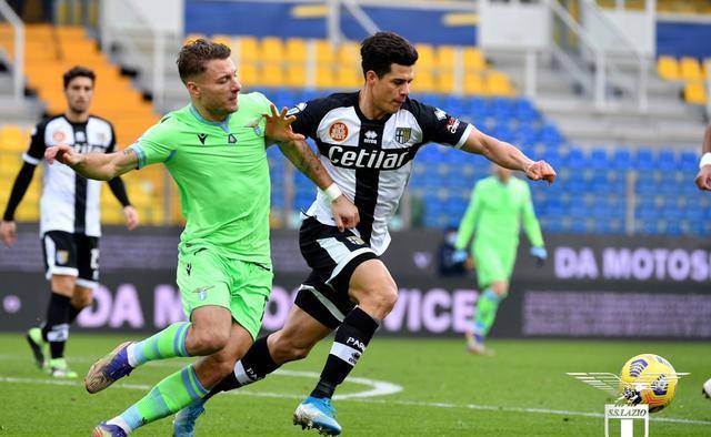  那不勒斯青春风暴横扫老牌劲旅乌迪内斯  