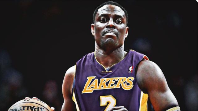  热刺，约翰逊乌龙导致主场败北  