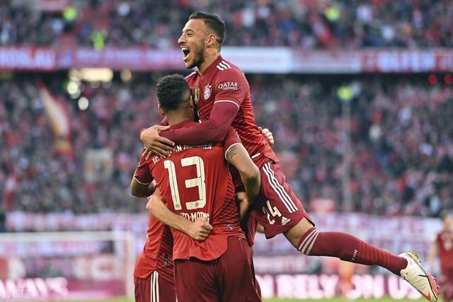  那不勒斯替补奇兵建功绝杀斯佩齐亚  